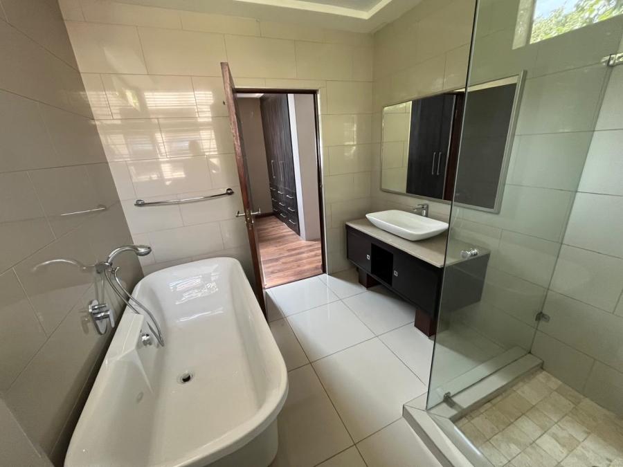 4 Bedroom Property for Sale in Brooklyn Gauteng