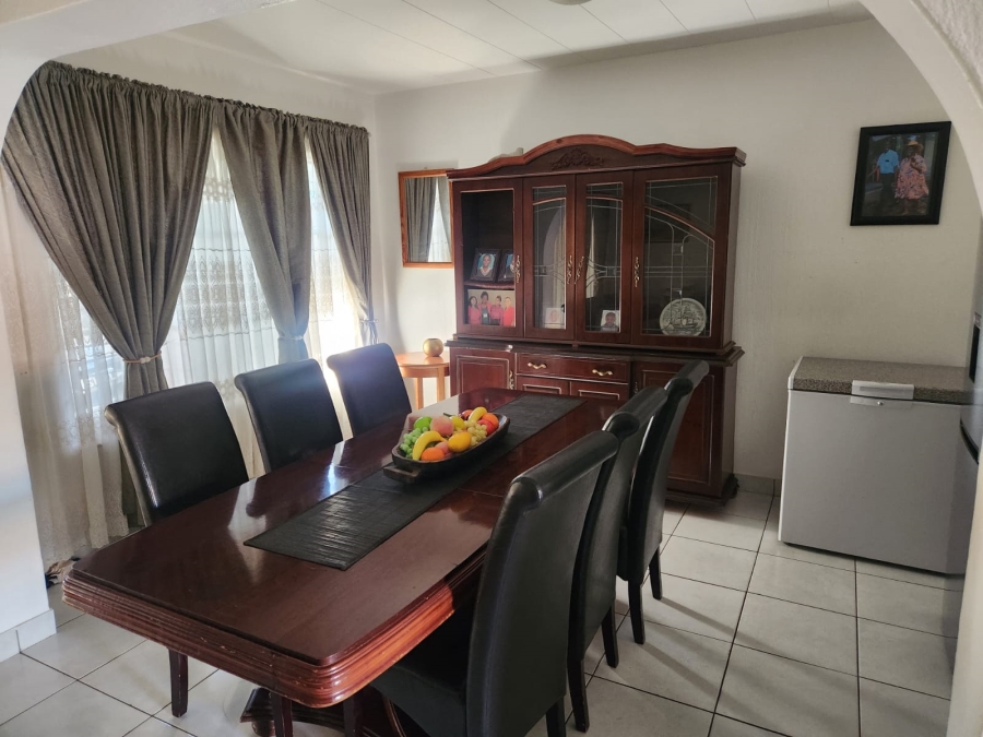 3 Bedroom Property for Sale in Constantia Park Gauteng