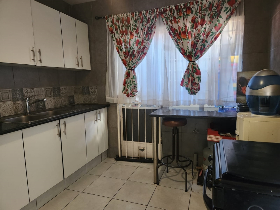 3 Bedroom Property for Sale in Constantia Park Gauteng