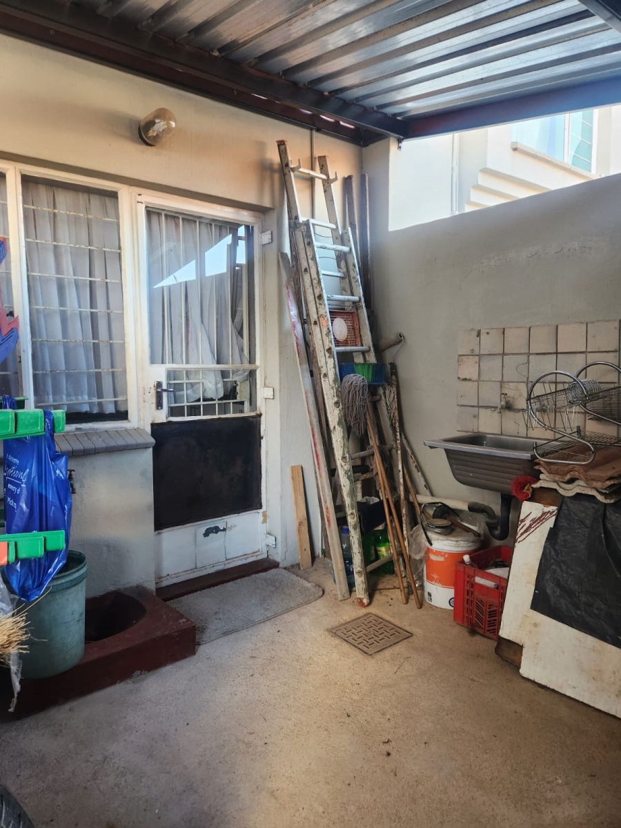 3 Bedroom Property for Sale in Constantia Park Gauteng