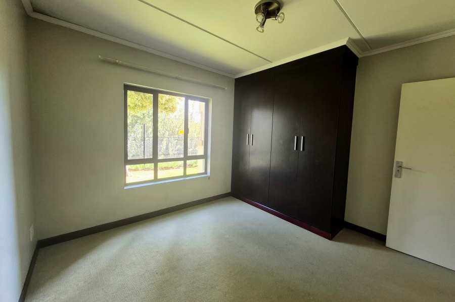 2 Bedroom Property for Sale in Noordwyk Gauteng
