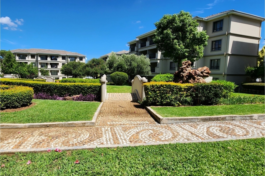 2 Bedroom Property for Sale in Noordwyk Gauteng
