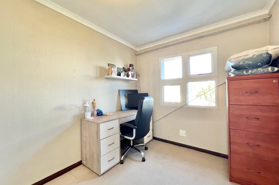 2 Bedroom Property for Sale in Morningside Gauteng