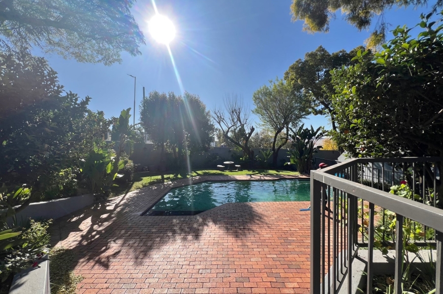 2 Bedroom Property for Sale in Morningside Gauteng