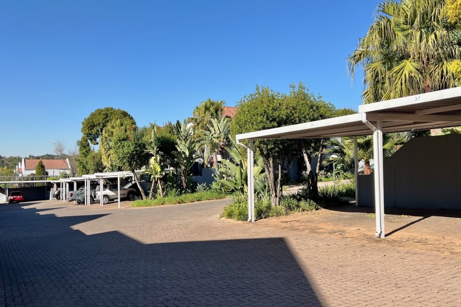 2 Bedroom Property for Sale in Morningside Gauteng