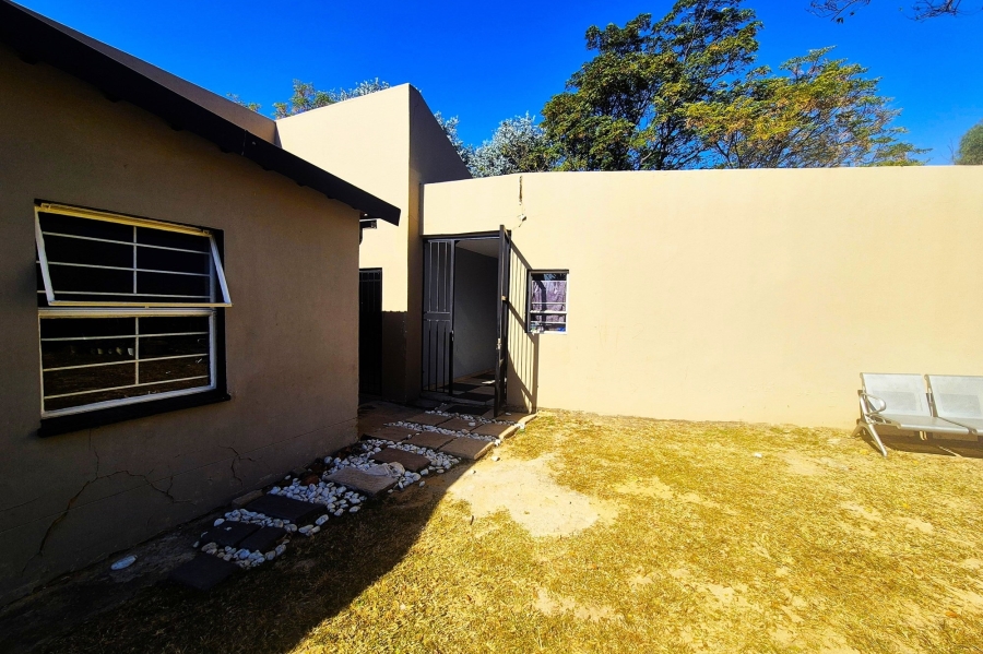 To Let 1 Bedroom Property for Rent in Bloubosrand Gauteng