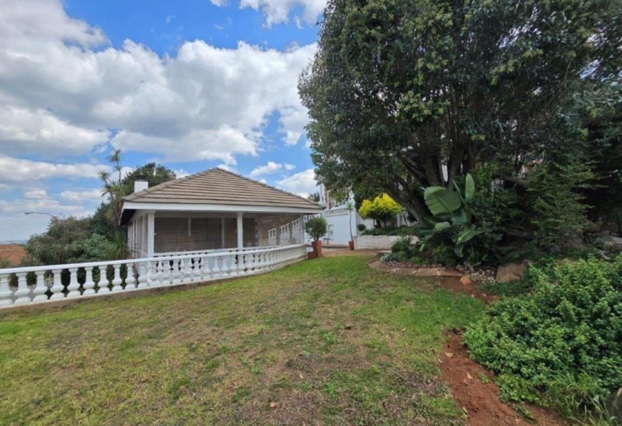 4 Bedroom Property for Sale in Glenvista Gauteng