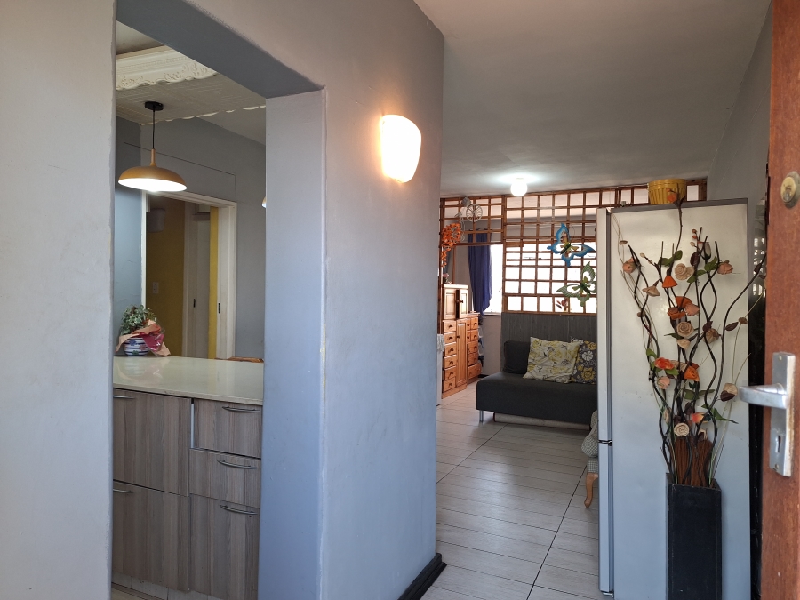 1 Bedroom Property for Sale in Paarlshoop Gauteng