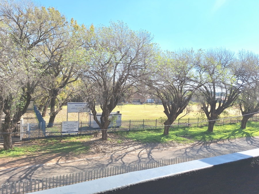 1 Bedroom Property for Sale in Paarlshoop Gauteng