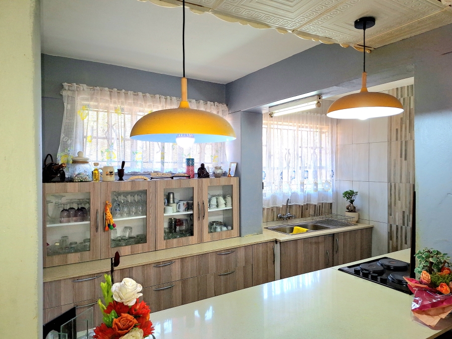 1 Bedroom Property for Sale in Paarlshoop Gauteng