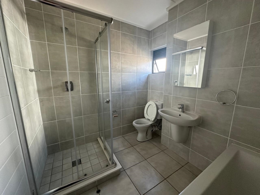To Let 1 Bedroom Property for Rent in Linbro Park Gauteng