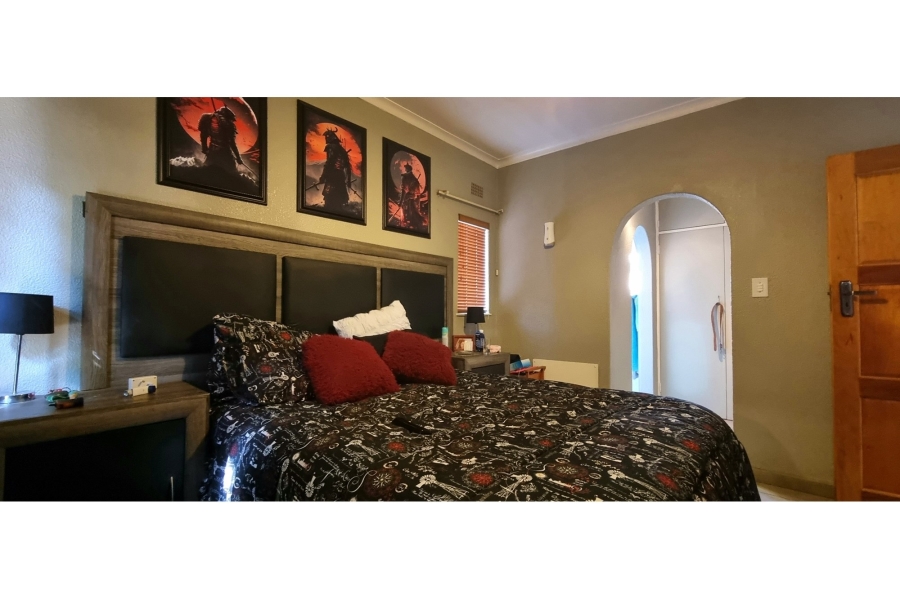 3 Bedroom Property for Sale in Mulbarton Gauteng