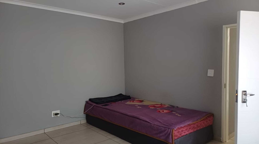 2 Bedroom Property for Sale in Reigerpark Gauteng