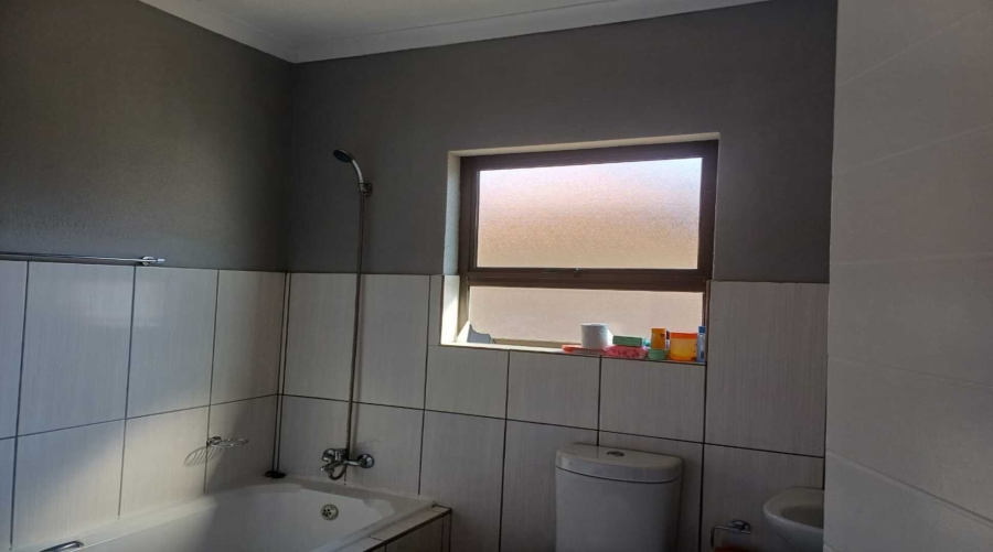 2 Bedroom Property for Sale in Reigerpark Gauteng