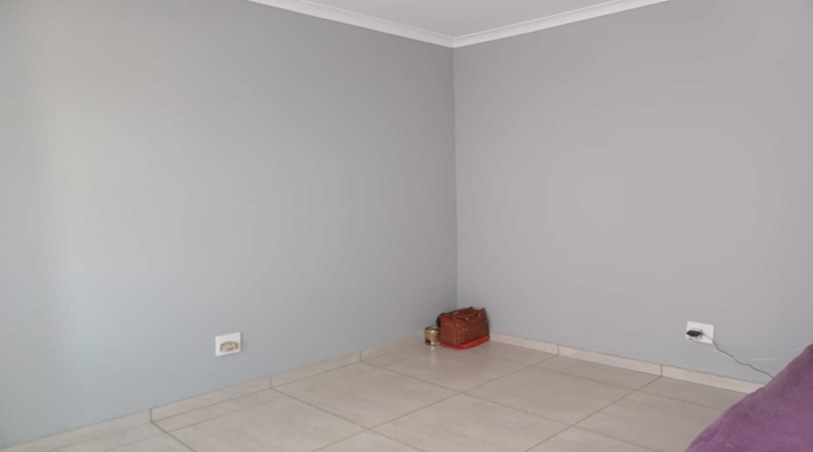 2 Bedroom Property for Sale in Reigerpark Gauteng