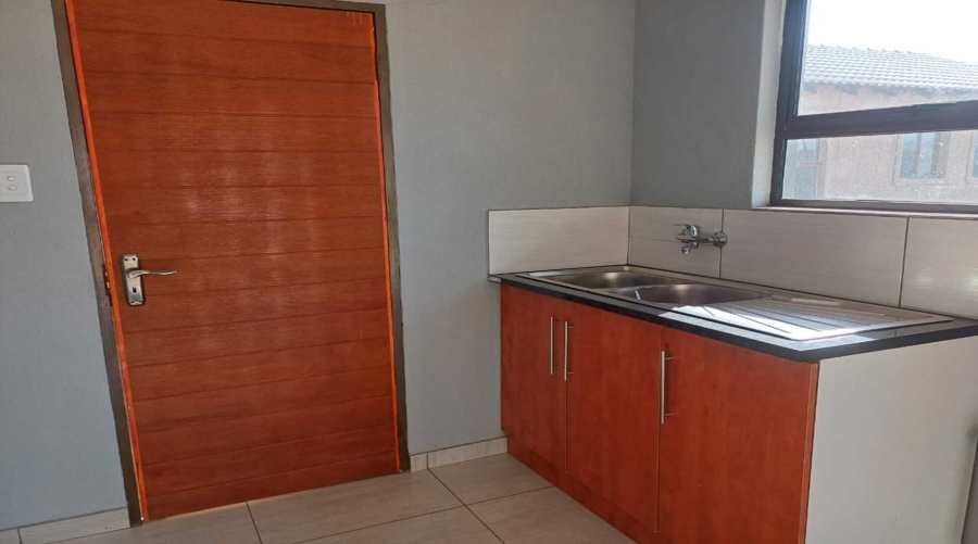 2 Bedroom Property for Sale in Reigerpark Gauteng