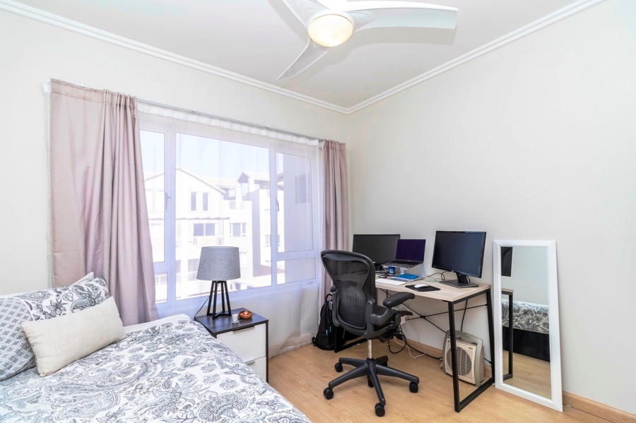 To Let 2 Bedroom Property for Rent in Bryanston Gauteng