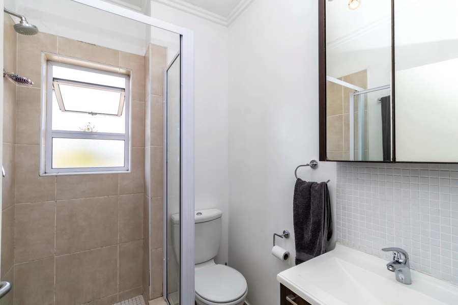 To Let 2 Bedroom Property for Rent in Bryanston Gauteng