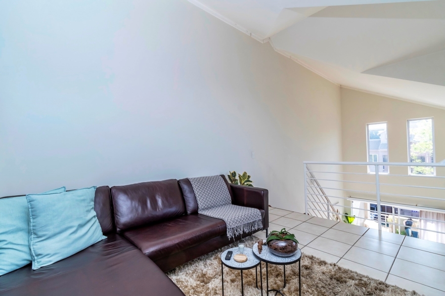 To Let 2 Bedroom Property for Rent in Bryanston Gauteng