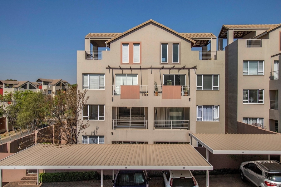 To Let 2 Bedroom Property for Rent in Bryanston Gauteng