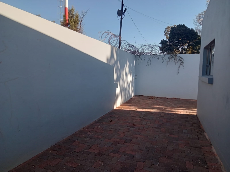 To Let commercial Property for Rent in Monument Gauteng