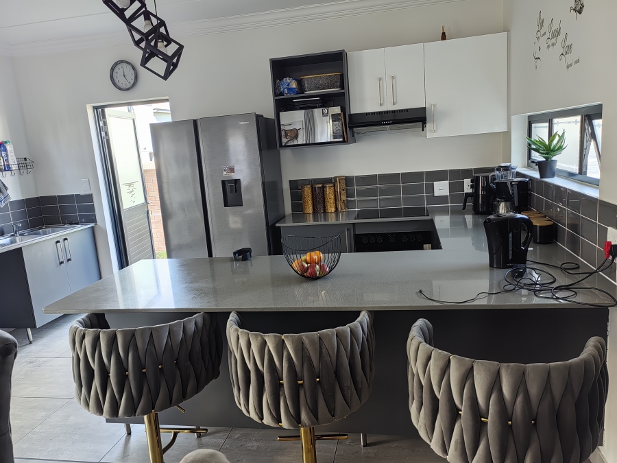 3 Bedroom Property for Sale in Thatchfield Ridge Gauteng