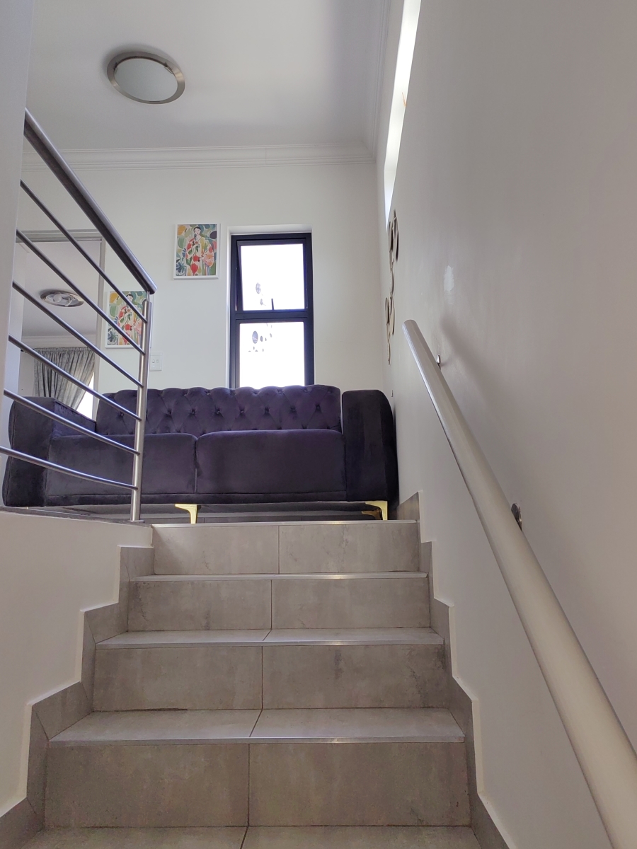 3 Bedroom Property for Sale in Thatchfield Ridge Gauteng