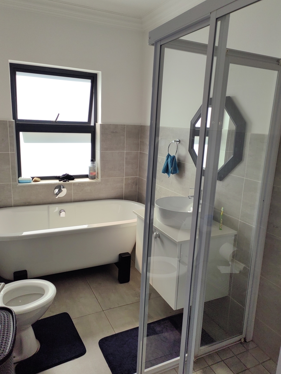 3 Bedroom Property for Sale in Thatchfield Ridge Gauteng