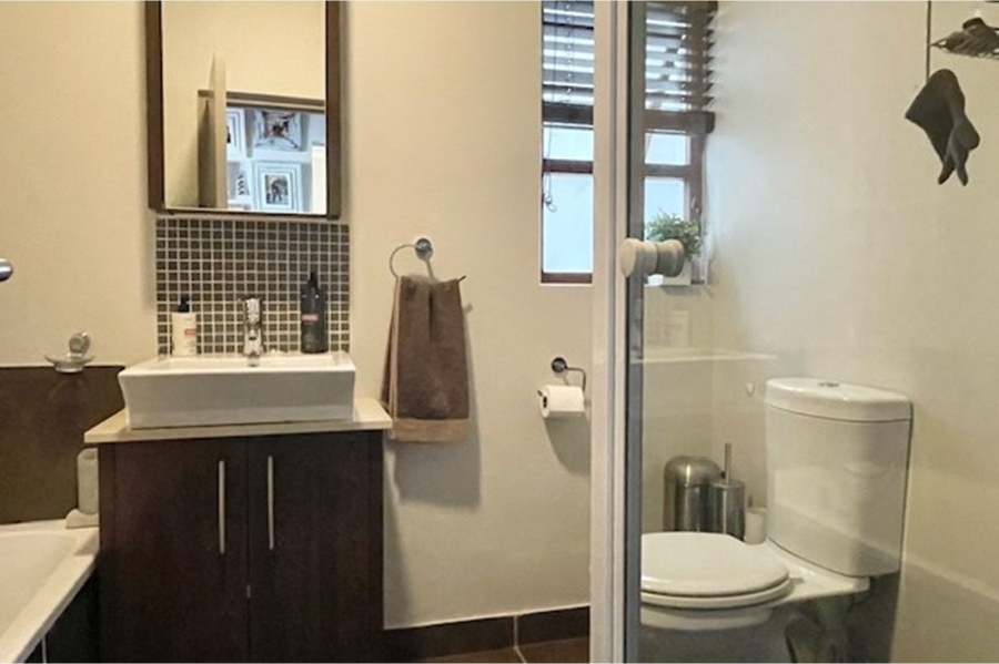 2 Bedroom Property for Sale in Fourways Gauteng