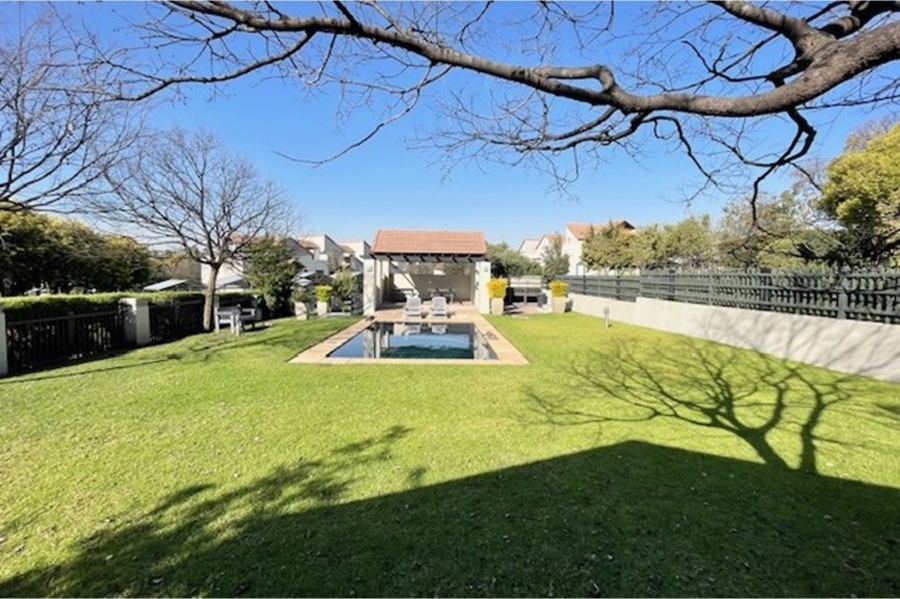 2 Bedroom Property for Sale in Fourways Gauteng