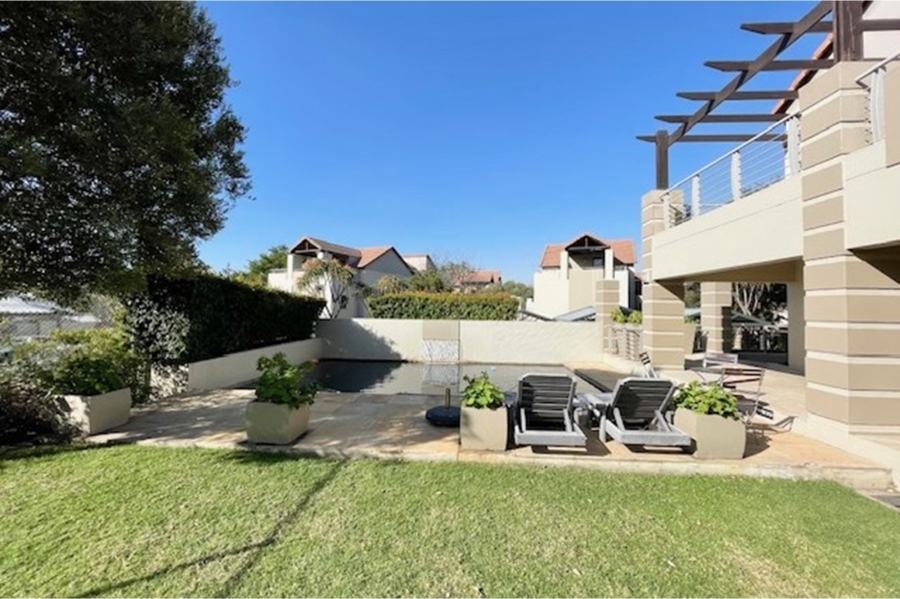 2 Bedroom Property for Sale in Fourways Gauteng
