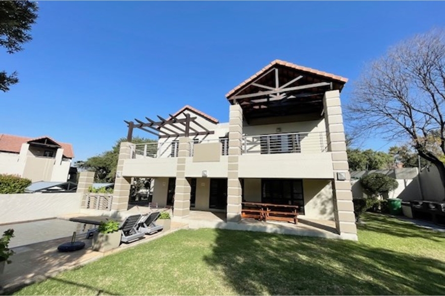 2 Bedroom Property for Sale in Fourways Gauteng