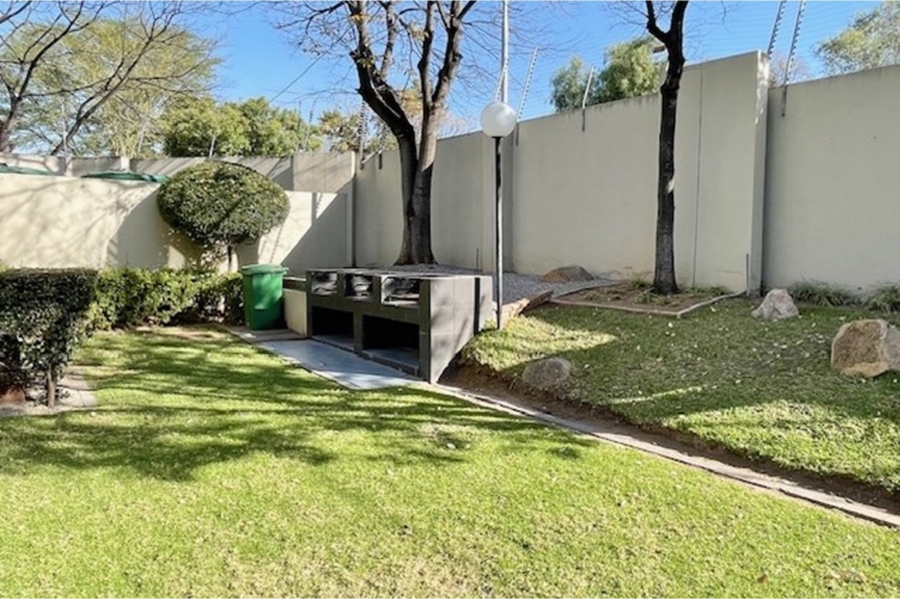 2 Bedroom Property for Sale in Fourways Gauteng