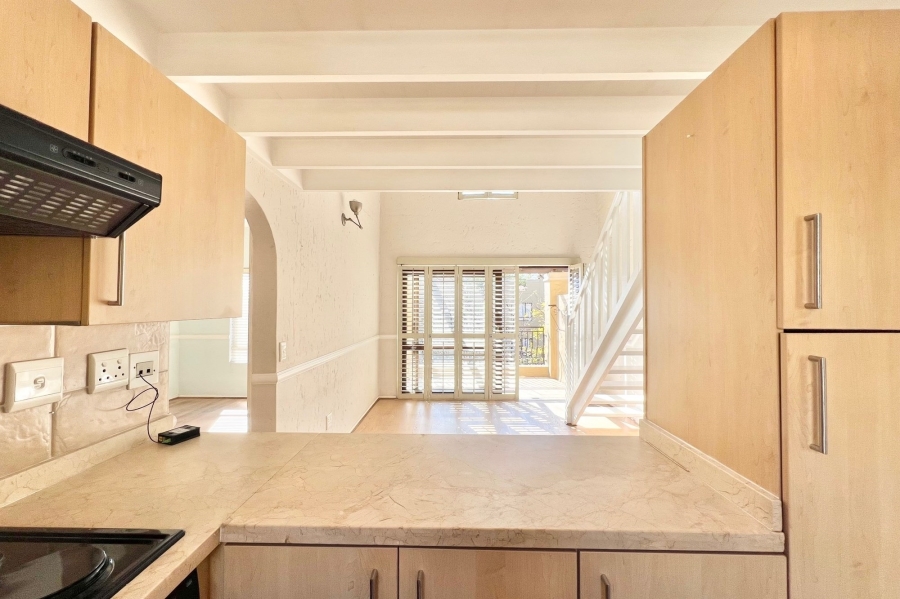 1 Bedroom Property for Sale in Lonehill Gauteng