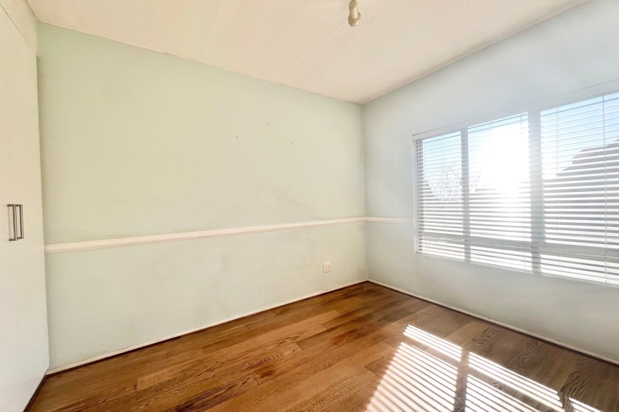 1 Bedroom Property for Sale in Lonehill Gauteng