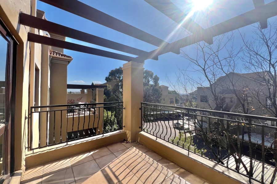 1 Bedroom Property for Sale in Lonehill Gauteng