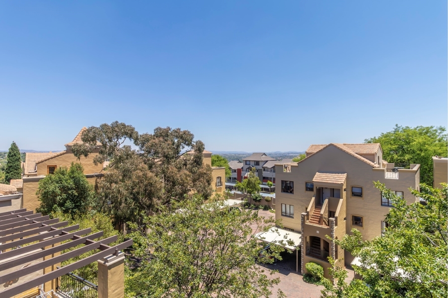 1 Bedroom Property for Sale in Lonehill Gauteng