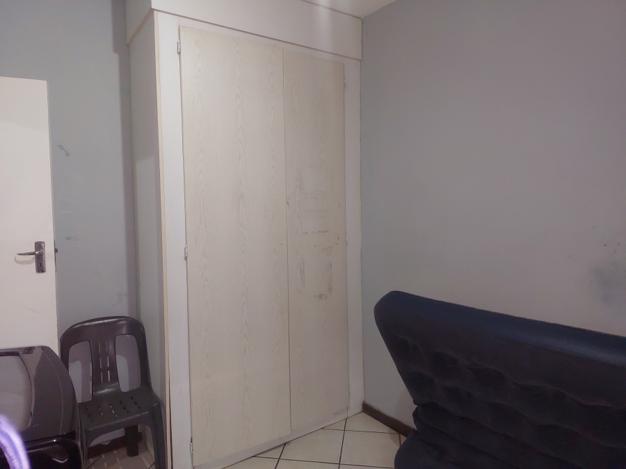 2 Bedroom Property for Sale in The Orchards Gauteng