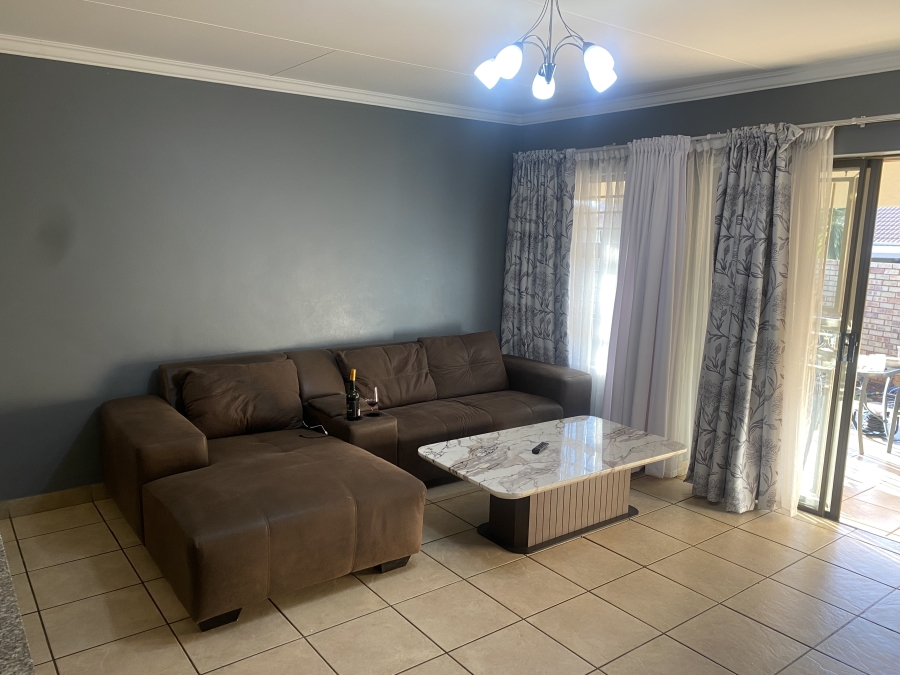 To Let 3 Bedroom Property for Rent in Willow Park Manor Gauteng