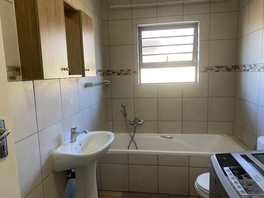 To Let 3 Bedroom Property for Rent in Willow Park Manor Gauteng