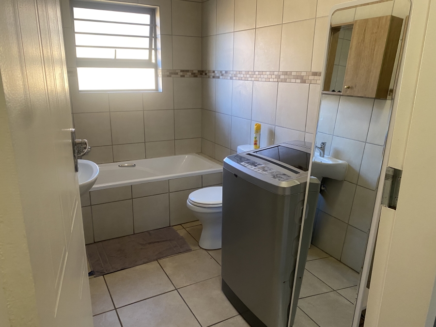 To Let 3 Bedroom Property for Rent in Willow Park Manor Gauteng