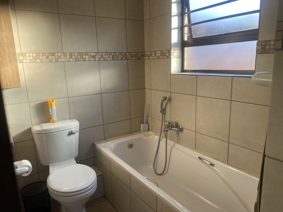 To Let 3 Bedroom Property for Rent in Willow Park Manor Gauteng