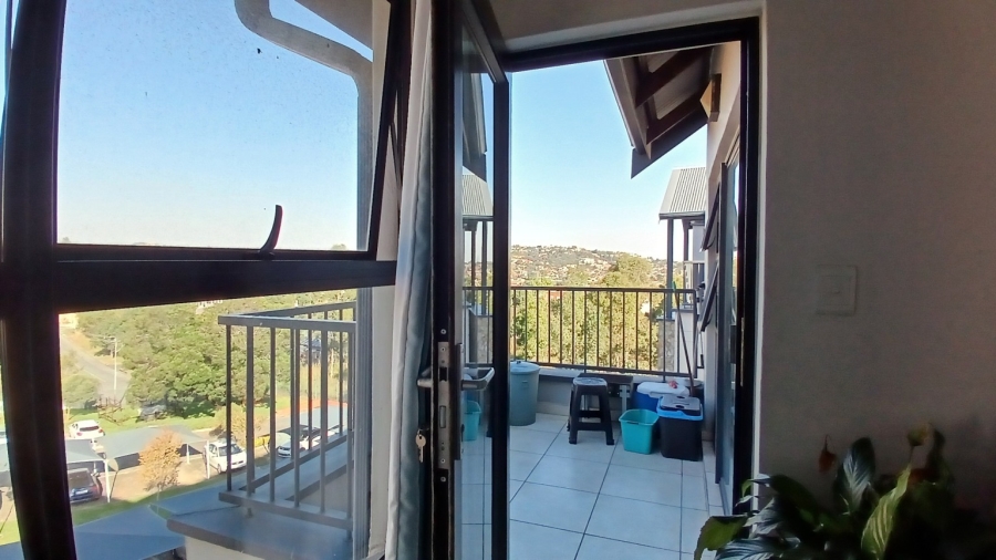 1 Bedroom Property for Sale in Oakdene Gauteng