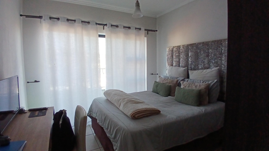 1 Bedroom Property for Sale in Oakdene Gauteng