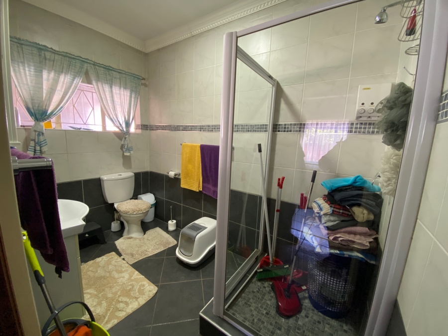 4 Bedroom Property for Sale in Booysens Gauteng