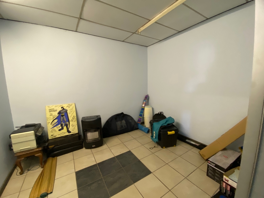 4 Bedroom Property for Sale in Booysens Gauteng