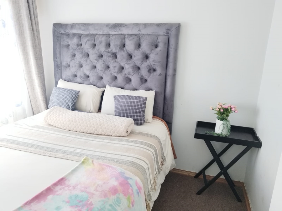 4 Bedroom Property for Sale in Birchleigh North Gauteng