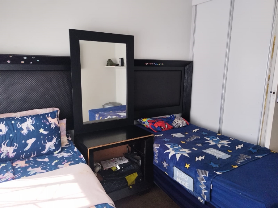 4 Bedroom Property for Sale in Birchleigh North Gauteng