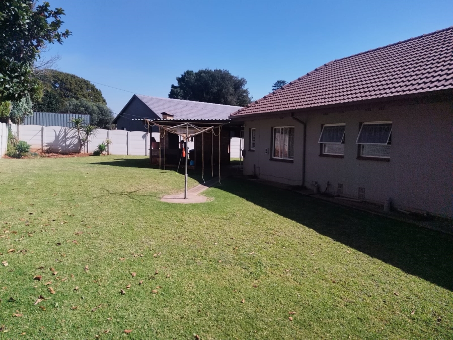 4 Bedroom Property for Sale in Birchleigh North Gauteng