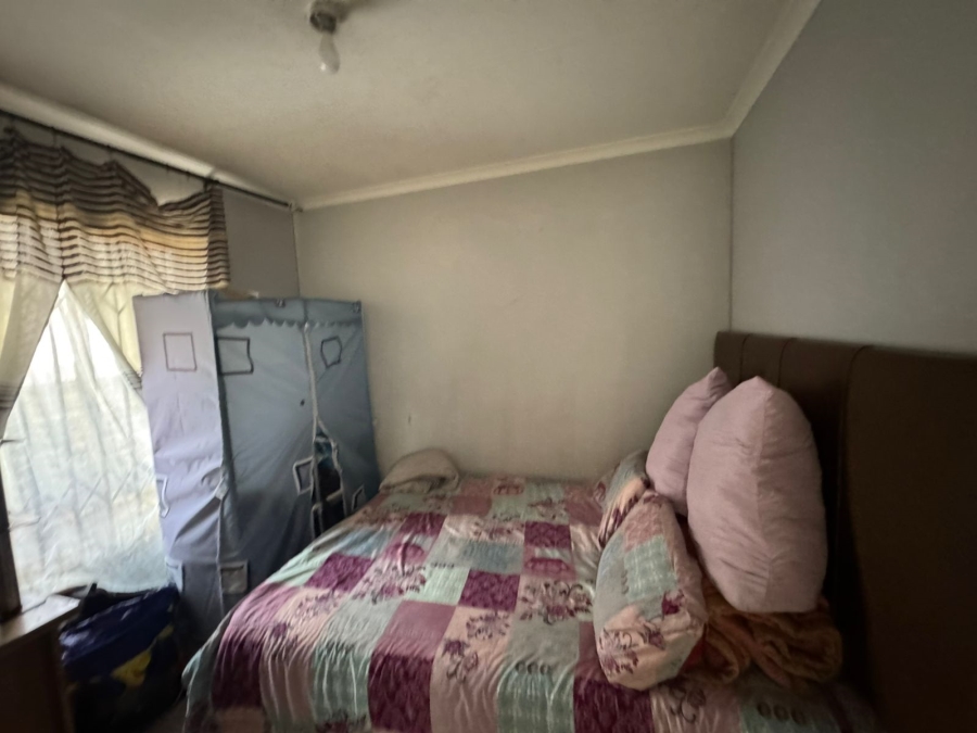 2 Bedroom Property for Sale in Palm Springs Gauteng